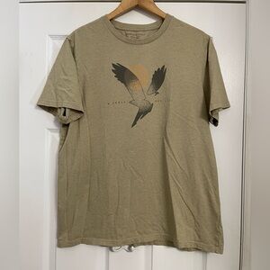 American Eagle Outfitters Khaki Graphic Tee Large